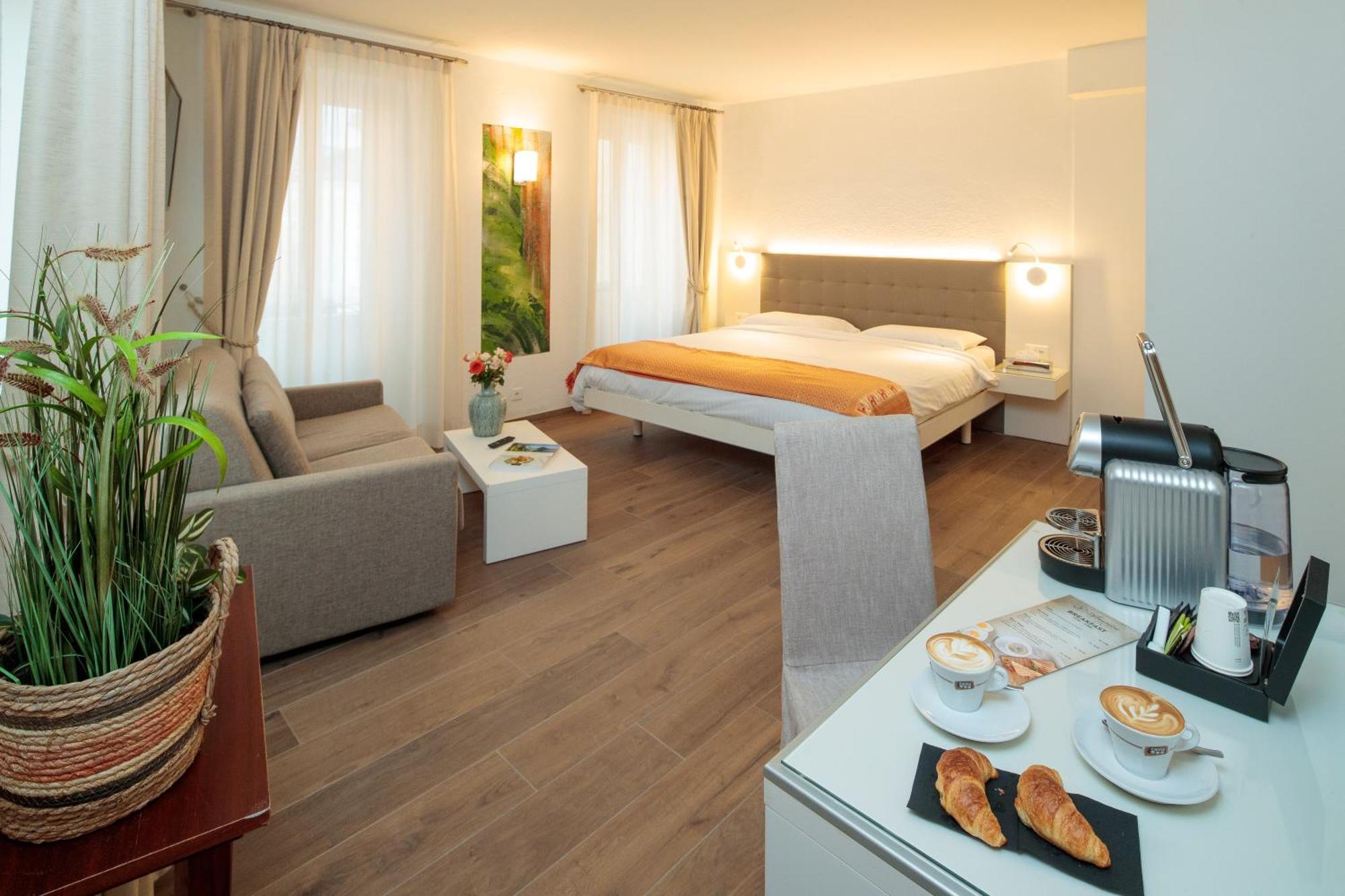 Hotel America Locarno Exterior photo