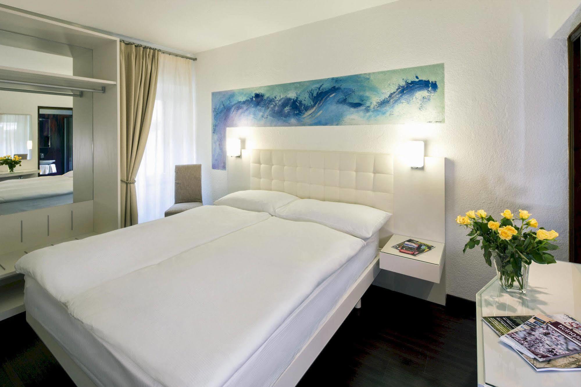 Hotel America Locarno Exterior photo
