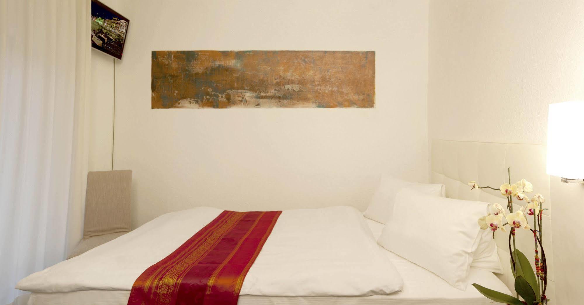 Hotel America Locarno Exterior photo